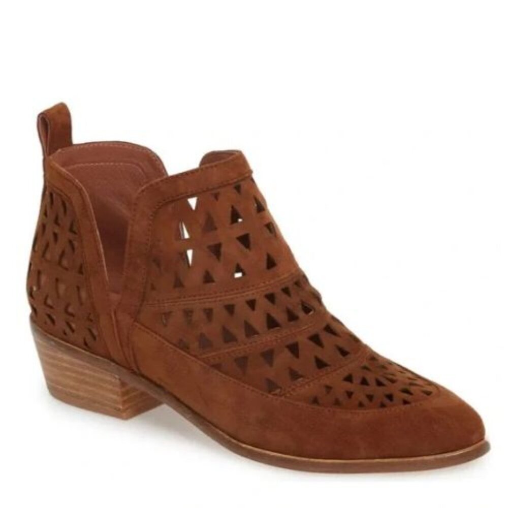 Anthropologie Cecelia New York Catherine Perforated Booties Size 8B